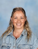 SB00 Susie Bennett